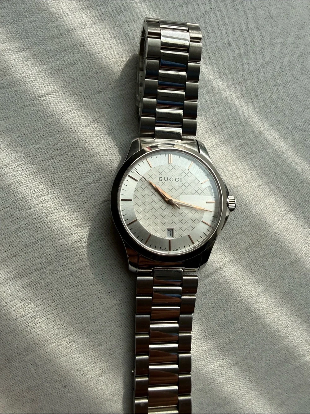NWOT Gucci Timeless 38mm Unisex Swiss Quartz Watch